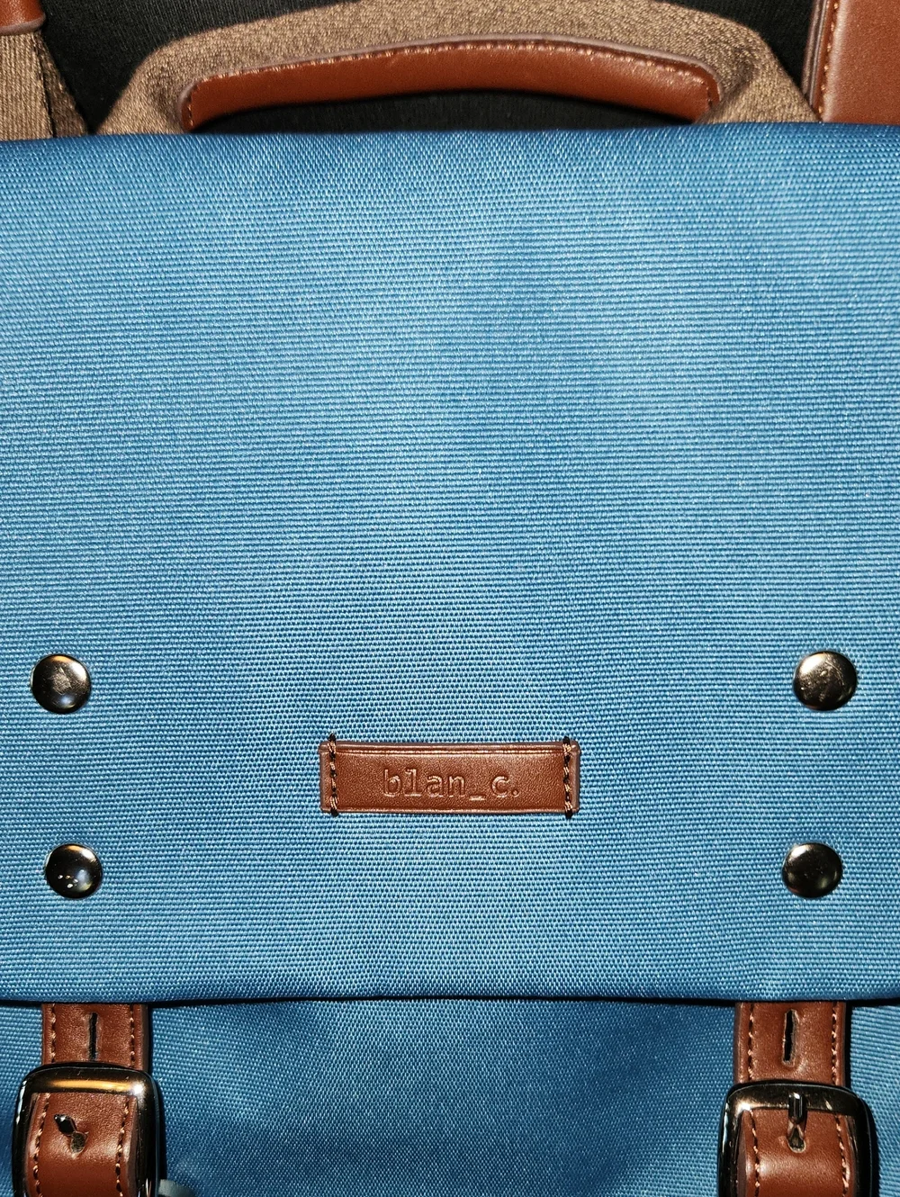 Blan_c Cancas Messenger Bag